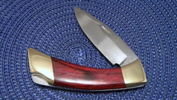 Browning USA Brass/Wood Lockback Knife Browning USA Brass/Wood Lockback Knife