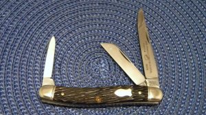 John Primble Belknap HDW & MFG Co. 917 Peach Seed Bone Stockman Knife c.1950's