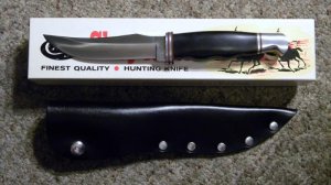 Case XX Stainless USA 1965-69 Black Composition #400 Cheyenne Fixed Blade Sheath Knife - NIB