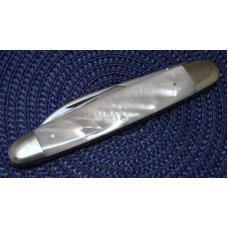 Fight'n Rooster Frank Buster Celebrated Cutlery Germany Pearl US Constitution Whittler Knife - NIB Fight'n Rooster Frank Buster Celebrated Cutlery Germany Pearl US Constitution Whittler Knife - NIB