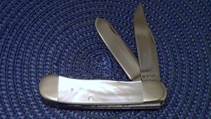 Custom Pearl Handle Trapper Knife by ROWE