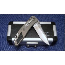 UZI Made in USA Defender Cryoedge High Carbon Stainless Linerlock Knife - NIB UZI Made in USA Defender Cryoedge High Carbon Stainless Linerlock Knife - NIB