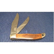 Queen USA #4200 The Rawhide Series Wood Queen USA #4200 The Rawhide Series Wood