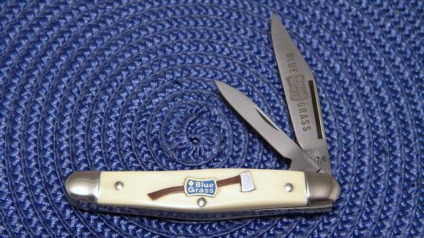 Belknap Inc. Louisville, KY BG-4 USA 4Th Edition Commemorative Blue Grass Stockman Knife