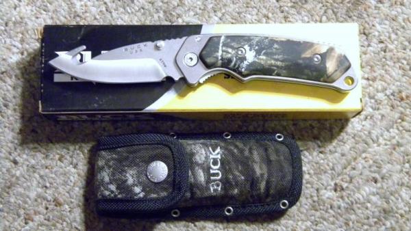 Buck USA 278 Camo Alpha Hunter Linerlock Knife c.2007 - NIB Buck USA 278 Camo Alpha Hunter Linerlock Knife c.2007 - NIB