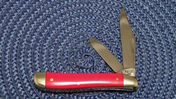 Case XX 1940-64 Customized Red 6220 Peanut Knife Case XX 1940-64 Customized Red 6220 Peanut Knife