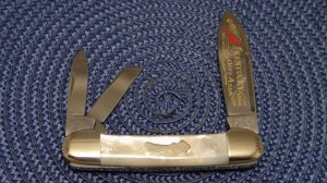 Fight'n Rooster Germany Pearl Canoe Whittler 1994 Kentucky Cutlery Assn. Club Knife
