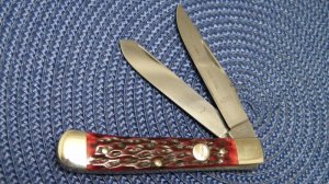 John Primble Belknap Inc. Lou. KY Solingen Germany 408 B Red Bone Trapper Knife