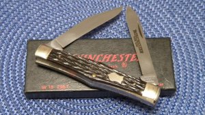 Winchester Trademark USA 1988 Bone 2967 Swell Center Moose Knife - NIB