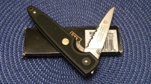 Puma Germany Stainless 232350 Black Huntec Folding Linerlock Knife - NIB