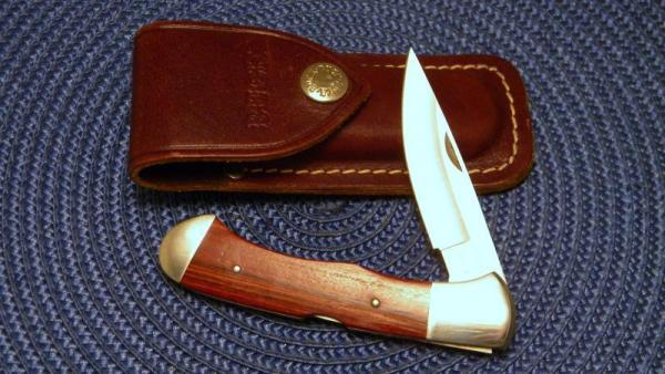 Buck 532 USA Pat. Pend. Wood Bucklock Folding Lockback Knife & Pouch c.1991 Buck 532 USA Pat. Pend. Wood Bucklock Folding Lockback Knife & Pouch c.1991