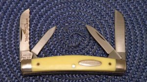 Camillus New York USA Yellow Delrin # 712 Yellow Jacket Congress Knife