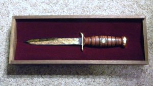 US Army 10th Mountain Division WWII USM3 Imperial Commemorative Trench Knife - NIB