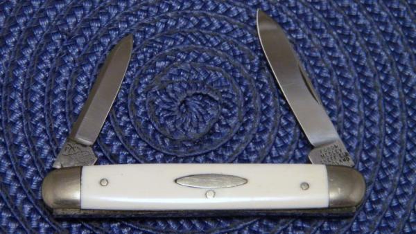 Ford & Medley Sheffield England Genuine Ivory 2 Blade Pen Knife Ford & Medley Sheffield England Genuine Ivory 2 Blade Pen Knife