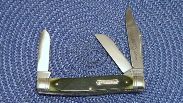 Heritage Schrade + NY USA Green Bone Heritage Schrade + NY USA Green Bone