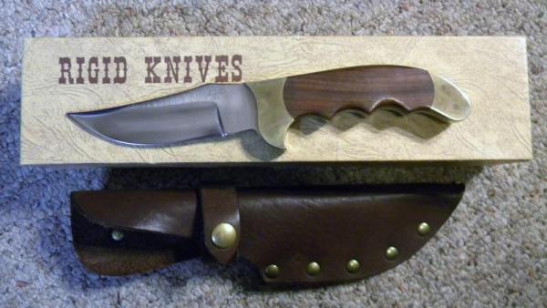Rigid USA R1 Sidewinder Wood Fixed Blade Sheath Knife - NOS in Box