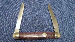 Queen Cut. Co. #66S PH-D2 Etched Blade Exotic Wood Muskrat Knife