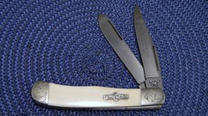 Bear and Son J'ville, AL USA Ivory Trapper Knife with Scrolled Bolsters