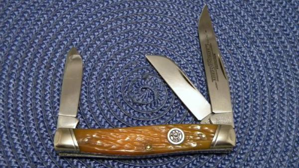 Winchester Trademark USA 1995 Bone 3948 Cartridge Series Stockman Knife Winchester Trademark USA 1995 Bone 3948 Cartridge Series Stockman Knife