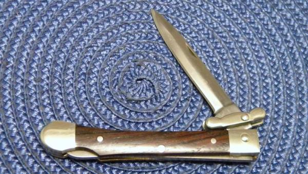Puma Germany Medici Small P220560W 104/RC Wood Swing Guard Lockback Knife c.2004 Puma Germany Medici Small P220560W 104/RC Wood Swing Guard Lockback Knife c.2004