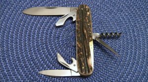 C. Bertram Hen & Rooster Germany Rostfrei Stag Utility Knife