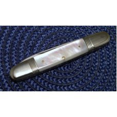 Wilh. Wagner Solingen Merscheid Pearl Pen Knife Wilh. Wagner Solingen Merscheid Pearl Pen Knife