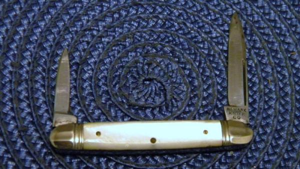 Newark Knife Co. Made in Germany Pearl Pen Knife Newark Knife Co. Made in Germany Pearl Pen Knife