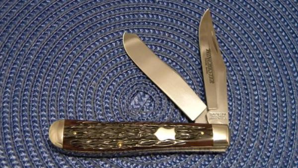 Winchester Trademark USA 1989 Bone 2904 1/2 Trapper Knife Winchester Trademark USA 1989 Bone 2904 1/2 Trapper Knife