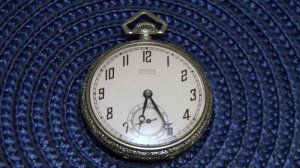 Vintage Gruen SemiThin 17 Jewels Size 10 # 756 Adjusted Pocket Watch Made in Switzerland Runs Good