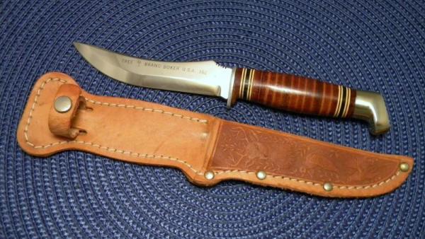 Boker Tree Brand USA 162 Stacked Leather Sheath Knife c.1950's-1960's Boker Tree Brand USA 162 Stacked Leather Sheath Knife c.1950's-1960's