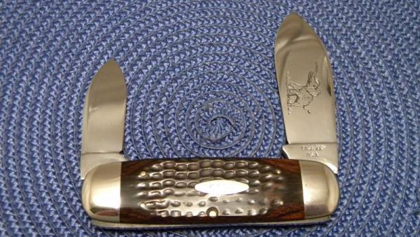 Case XX USA 5 Dot (1975) Laminated Wood 6250 Etched Elephant Toe Knife Case XX USA 5 Dot (1975) Laminated Wood 6250 Etched Elephant Toe Knife