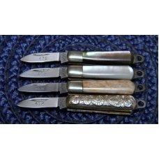 Star Japan Mini Jack Knife Collector's Set of 4 Miniature Knives - NIB Star Japan Mini Jack Knife Collector's Set of 4 Miniature Knives - NIB