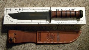 KA-BAR Olean, NY USA 1217 USMC Fighting Knife & Leather Sheath - NIB