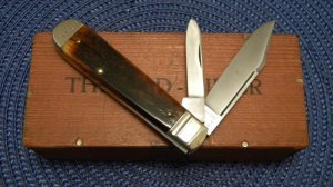 Schrade Walden NY USA 2OT Bone Old Timer Jack Knife in Box c.1960's