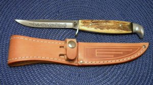 Case XX USA (1977) Stag 5 FINN SSP Blue Scroll Fixed Blade Sheath Knife