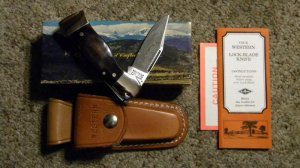 Western USA S-534 B Wood Westlock Lockback Knife & Pouch c.1978 - NIB