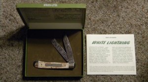 Boker Solingen Germany 2525 LTD. Bone White Lightning Trapper Knife c.1980 - NIB