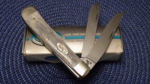 Case XX SS USA 3 Dot (1987) Appaloosa Bone B254 SS Trapper Knife - NIB