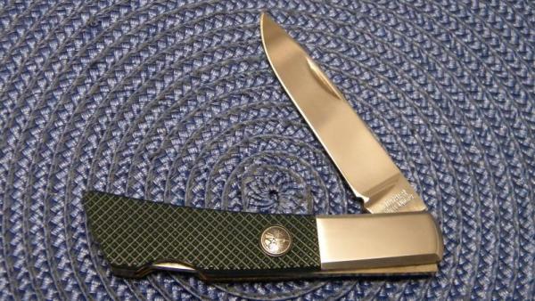 Gerber Portland, OR Silver Knight by Sakai Japan Green Folding Lockback Knife Gerber Portland, OR Silver Knight by Sakai Japan Green Folding Lockback Knife