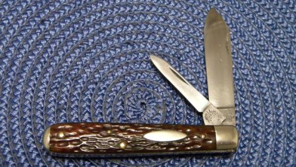 Vintage Robeson ShurEdge USA Bone Jack Knife