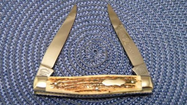 Fight'n Rooster Frank Buster Celebrated Cutlery Germany Stag Muskrat Knife Fight'n Rooster Frank Buster Celebrated Cutlery Germany Stag Muskrat Knife