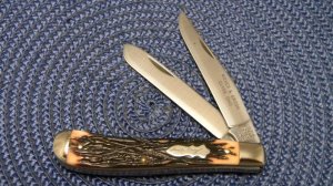 Schrade Walden NY USA Maher & Grosh Clyde, Ohio Staglon 285UH Uncle Henry Trapper Knife