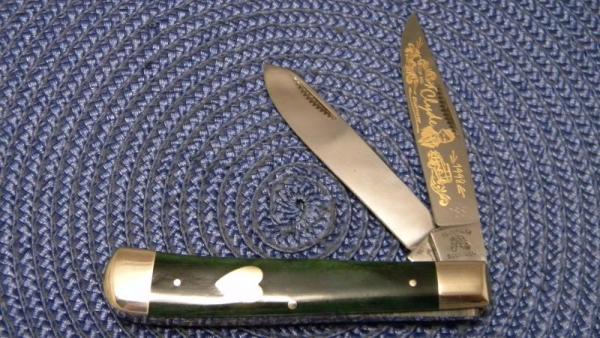 Fight'n Rooster Germany Green Bone 1998 Clyde Barrow Trapper Knife Fight'n Rooster Germany Green Bone 1998 Clyde Barrow Trapper Knife