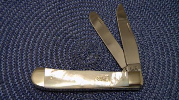 Case XX USA 2000 Pearl 8254 SS Trapper Knife Case XX USA 2000 Pearl 8254 SS Trapper Knife