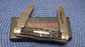Winchester Trademark USA 1988 Bone 2880 1/2 Swell Center Knife - NIB