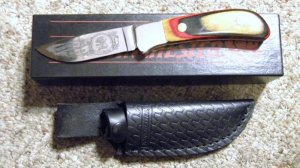 Winchester Trade Mark USA Wood Hunting Heritage Collection Fixed Blade Sheath Knife c.1990 - NIB