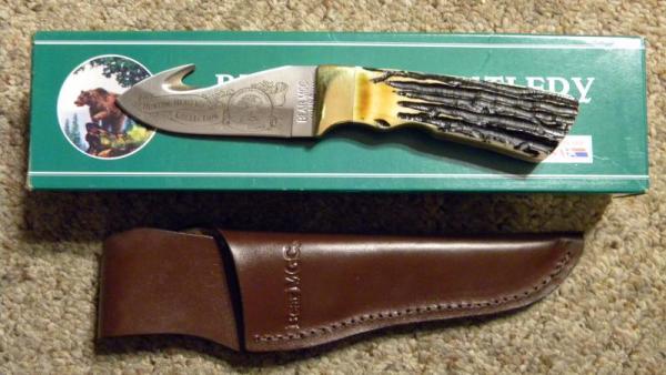 Bear MGC USA Bone Hunting Heritage Collection Guthook Fixed Blade Sheath Knife - NIB
