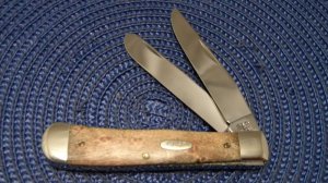 Case XX SS USA 5 Dot (1985) Curly Maple 7254 Trapper Knife