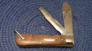 Case XX USA 4 Dot (1976) Walnut 12031 L Electrician's Knife