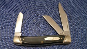 Buck Made in USA 3 Pin Slanted Grooved Bolsters (By Schrade) Black Delrin 301 Stockman Knife